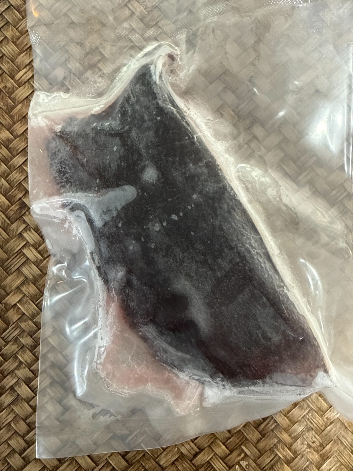 北海道産 加熱用 冷凍蒸し水タコ頭 カット 約180g
